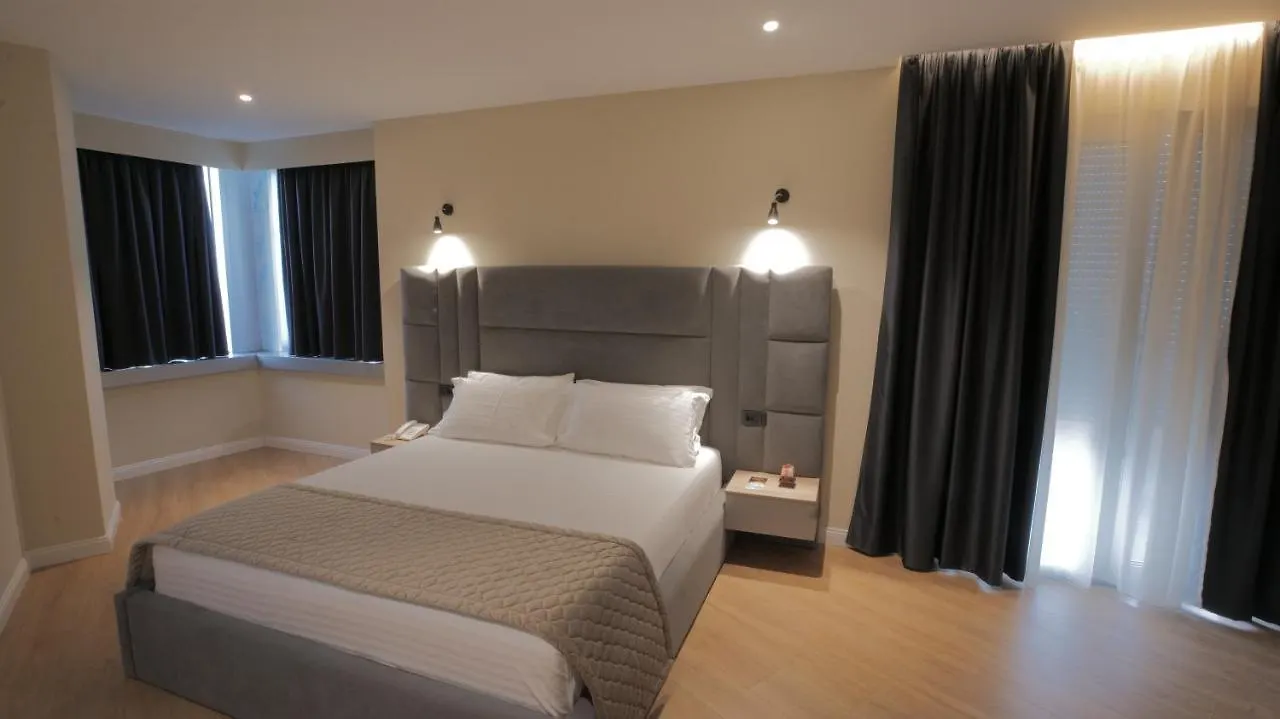 Granda Hotel Yzberish