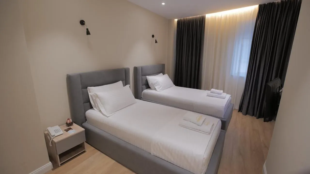 Granda Hotel Yzberish